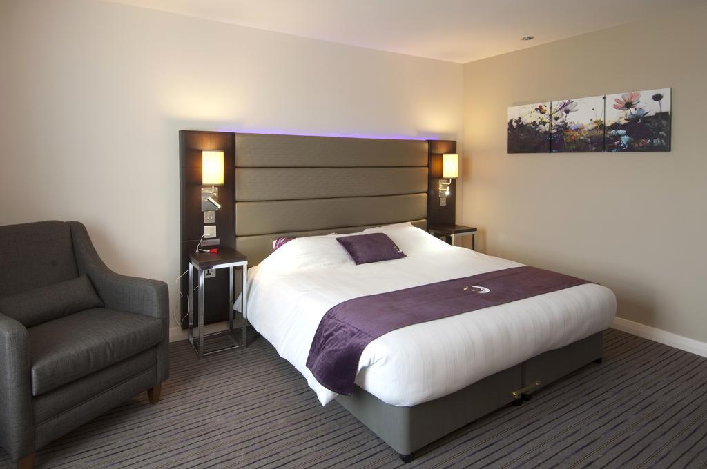 Premier Inn Edinburgh A1 - Newcraighall Eksteriør billede