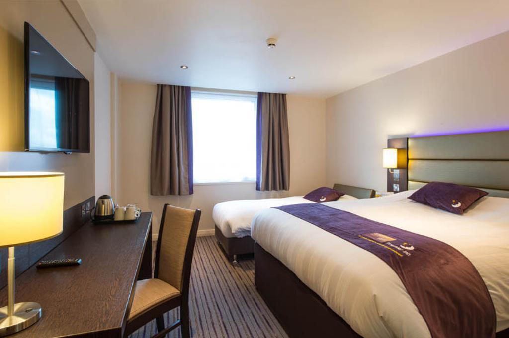 Premier Inn Edinburgh A1 - Newcraighall Eksteriør billede