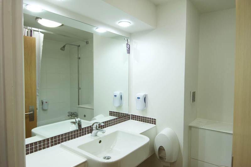 Premier Inn Edinburgh A1 - Newcraighall Eksteriør billede